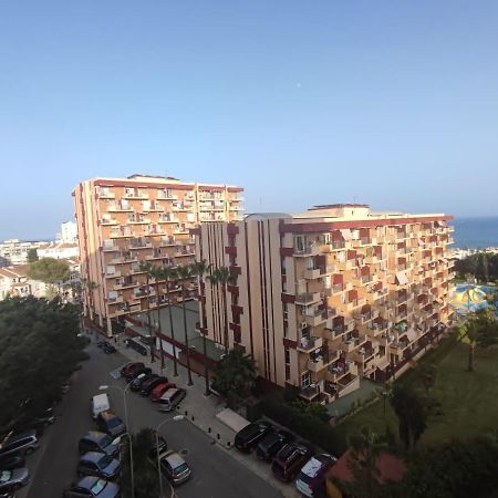 Grace Pool Apartment Benalmádena Eksteriør bilde